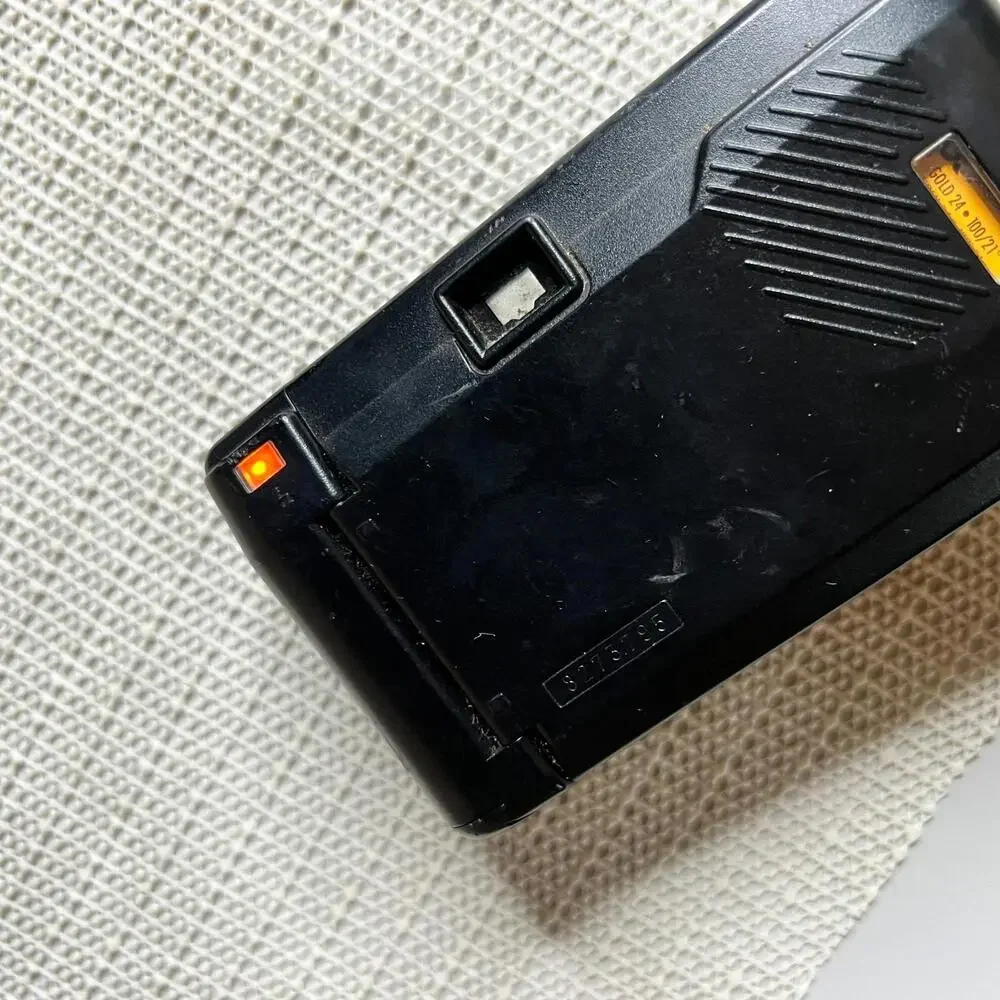 Retro Pentax PC-303 Auto Focus AF 35mm Point and Shoot Film Camera Flash Lowepro